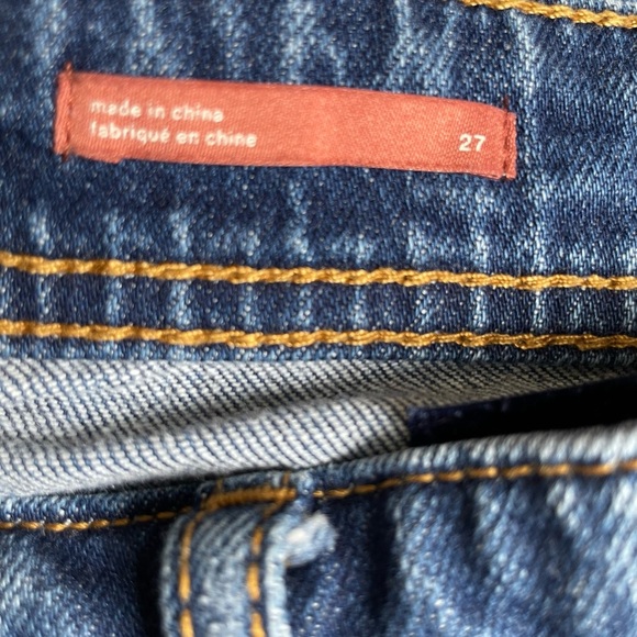 Pilcro Slim Boyfriend Mid-Rise Distressed Blue Denim Jeans in Size 28 - Picture 9 of 12